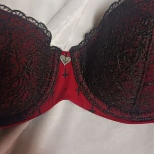 Blackheart Underwire Red And Black Bra